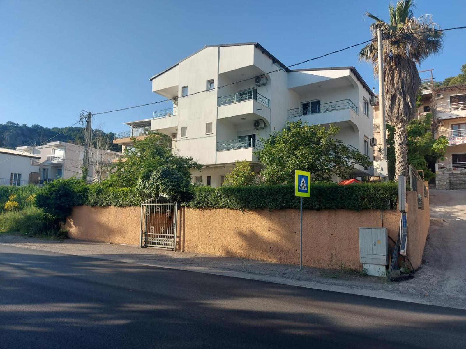Apartmani Sunce บาร์ ภายนอก รูปภาพ