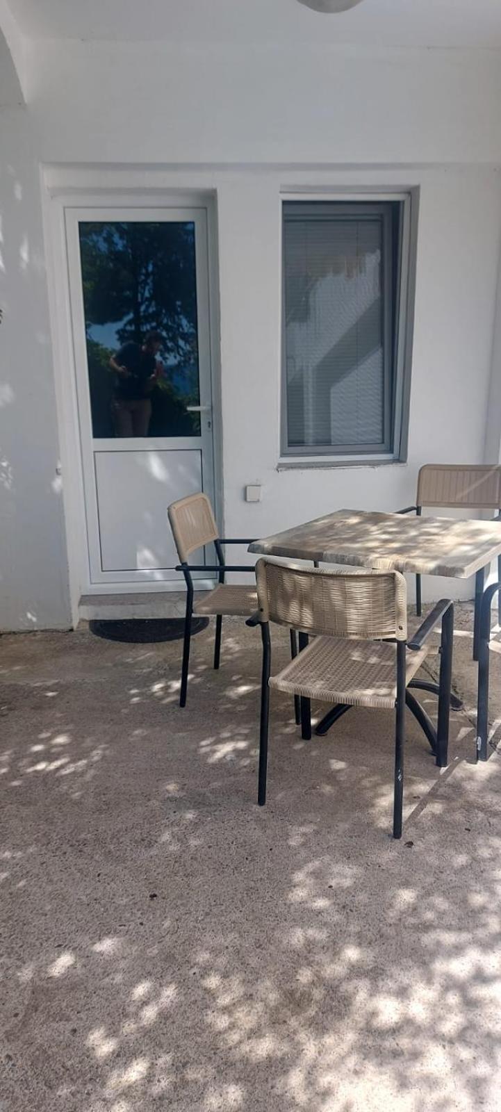 Apartmani Sunce บาร์ ห้อง รูปภาพ